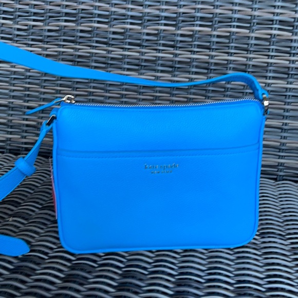 Kate Spade Run Around Medium Crossbody - Picture 2 of 16